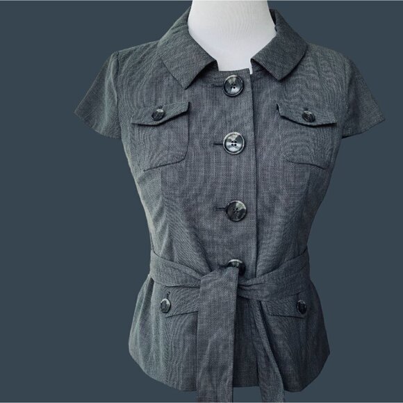 ANN TAYLOR LOFT LADIES PETITE LINED GRAY TWEED BUTTON UP BELTED SS JACKET NWT 4P - Picture 2 of 9